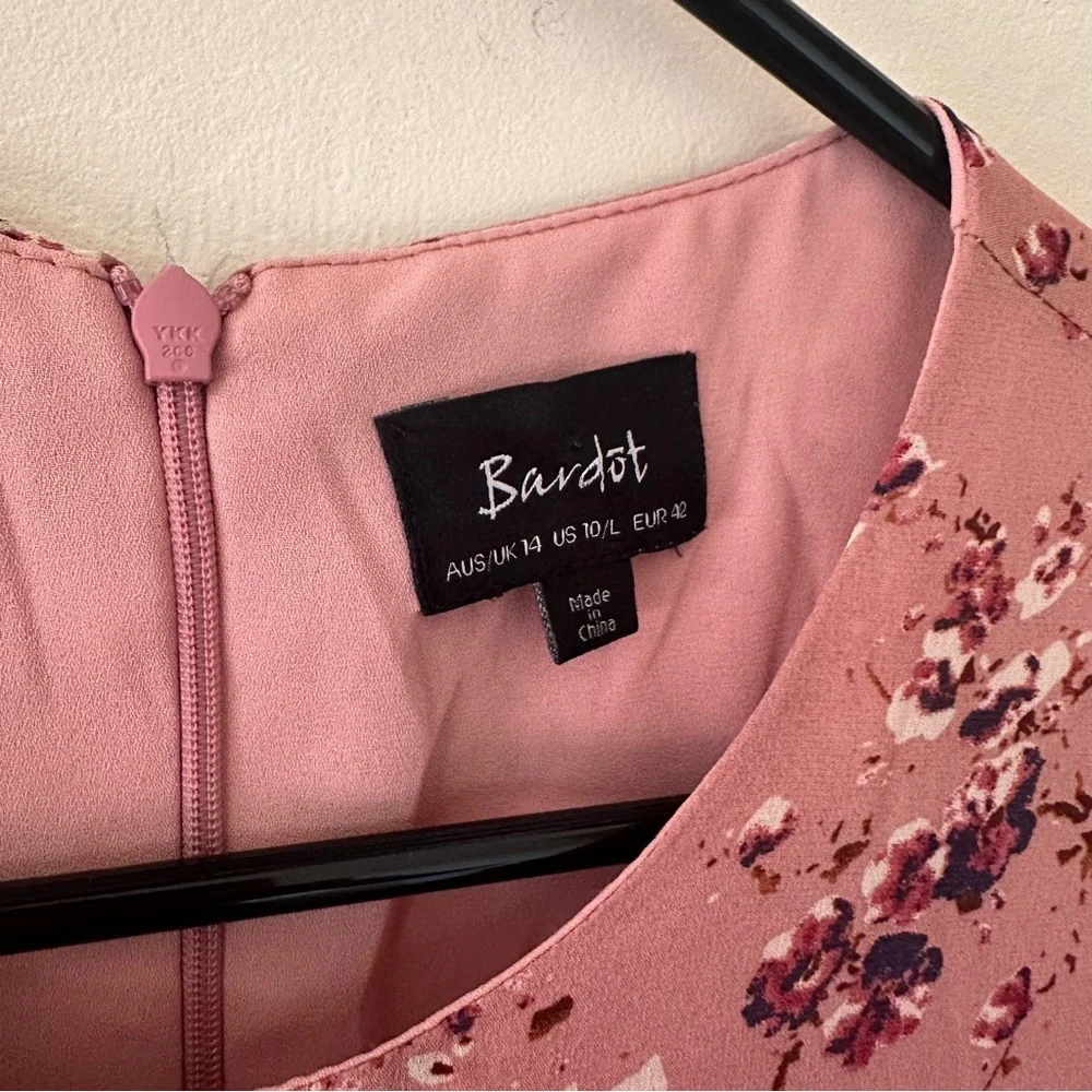 Bardot Ditsy Frill Dress in Rose Ditsy - Picture 6 of 11